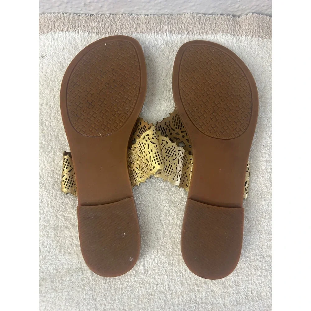 Tory Burch Miller Laser-Cut Thong Sandals Gold Metallic Leather Flats Size 7